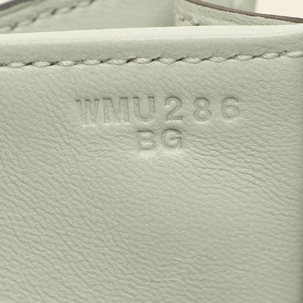 Hermes Gris Neve Matte Alligator Constance III Mini 18 Mississippiensis Bag
