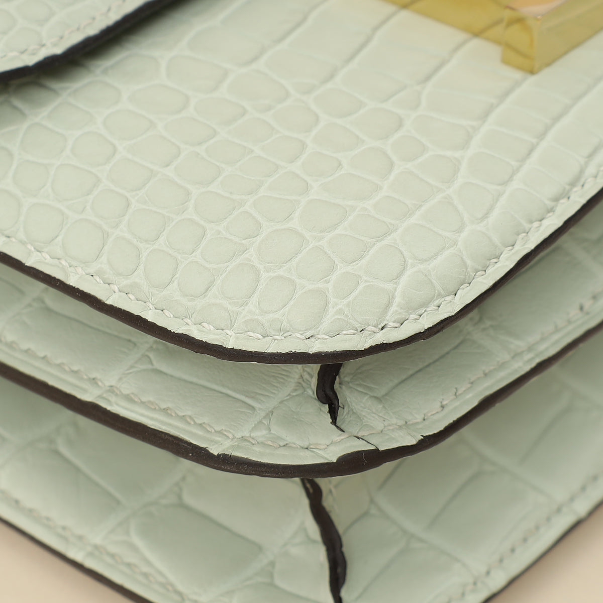 Hermes Gris Neve Matte Alligator Constance III Mini 18 Mississippiensis Bag