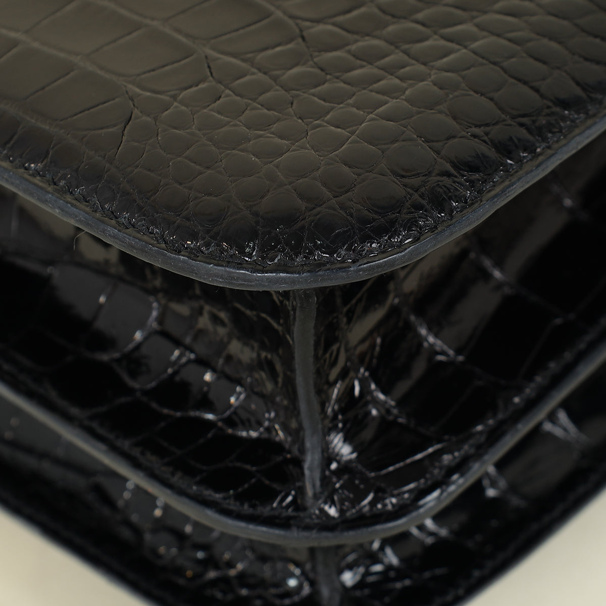 Hermes Noir Verso Shiny Alligator Constance 24 Bag