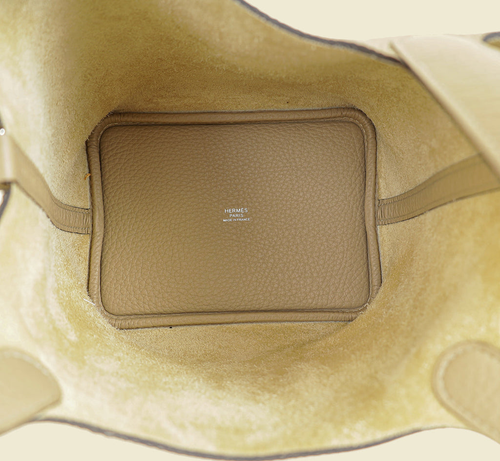 Hermes Beige Marfa Picotin Lock 18 Bag