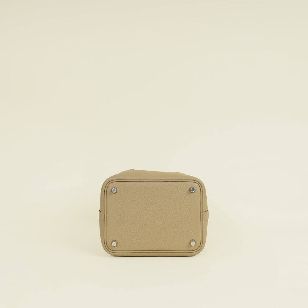 Hermes Beige Marfa Picotin Lock 18 Bag