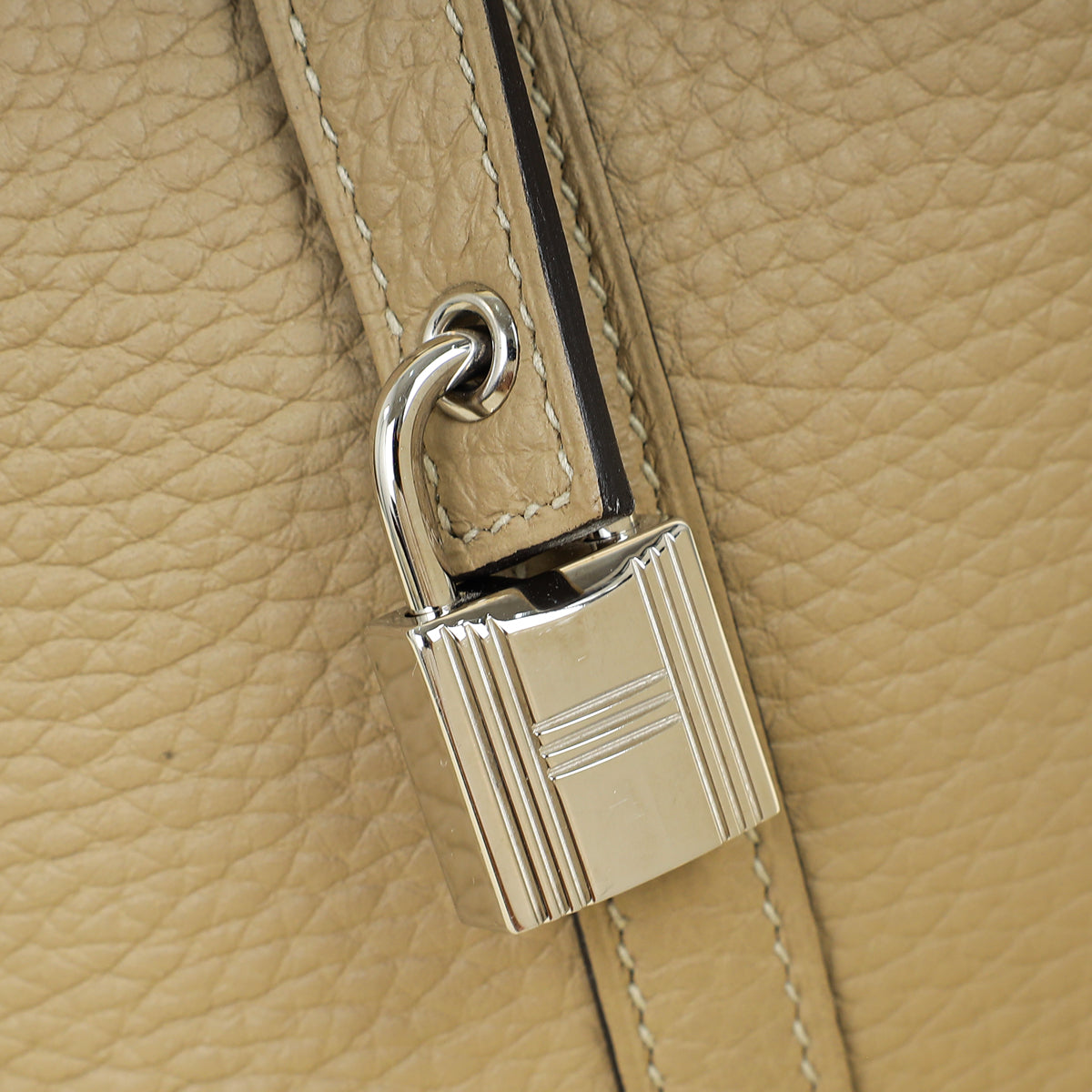 Hermes Beige Marfa Picotin Lock 18 Bag