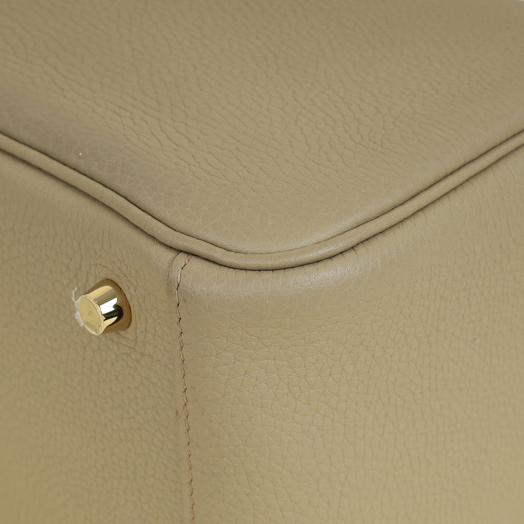 Hermes Beige Marfa Lindy 26 Bag