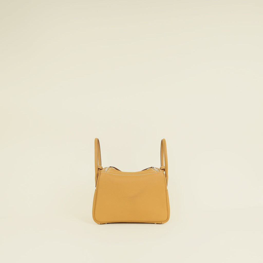 Hermes Naturel Sable Lindy 26 Bag