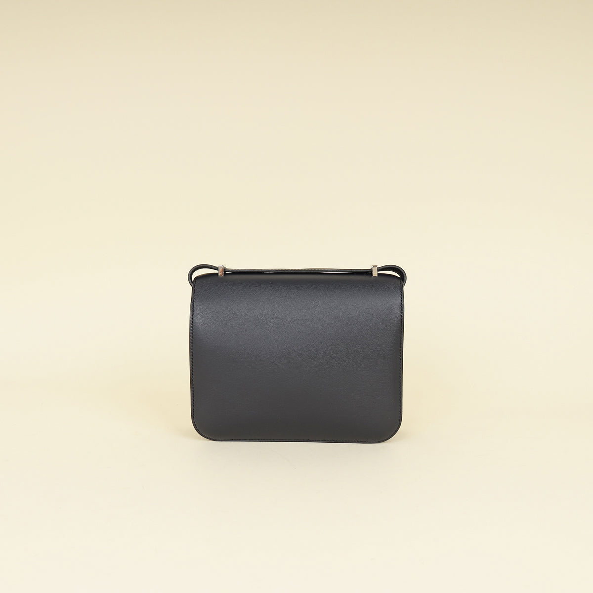Hermes Noir Constance 18 Bag