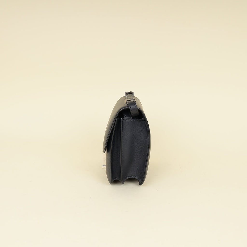 Hermes Noir Constance 18 Bag