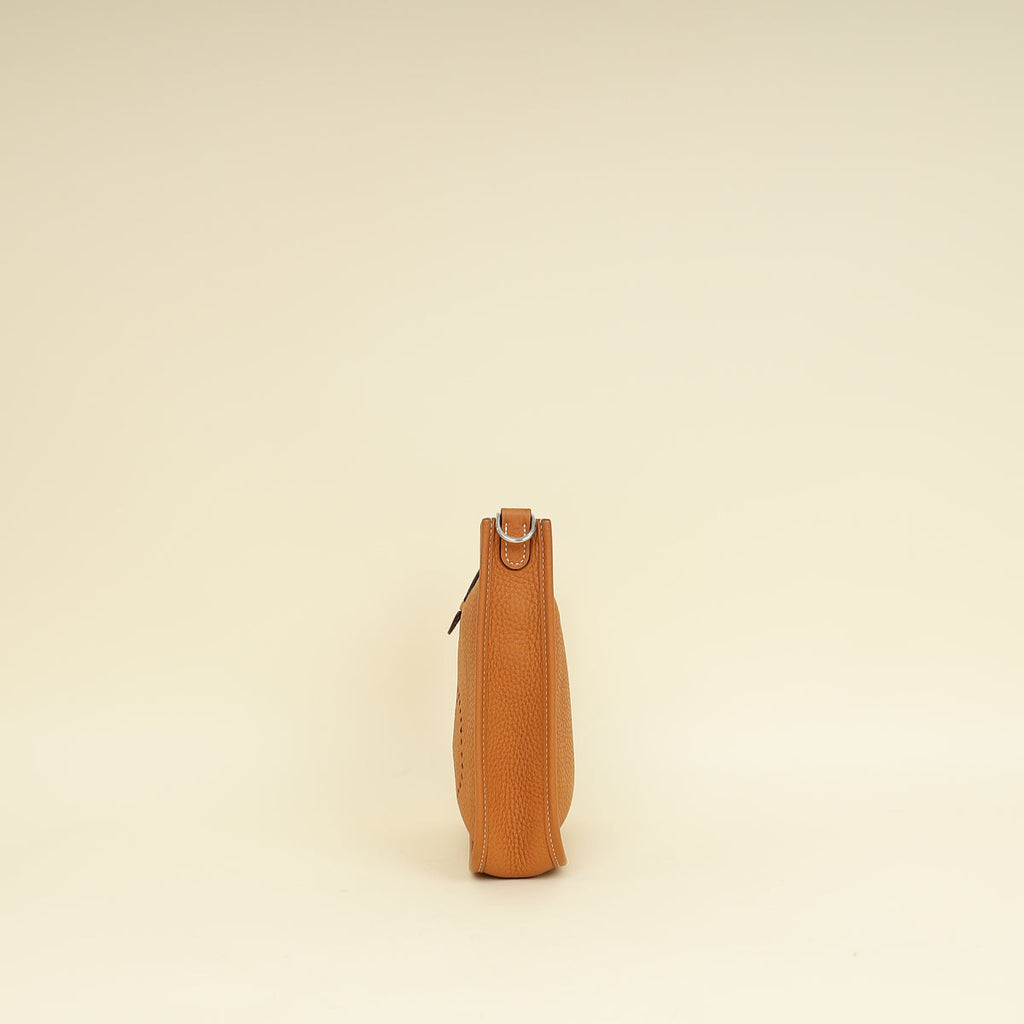 Hermes Natural Sable Evelyne 16 TPM Bag