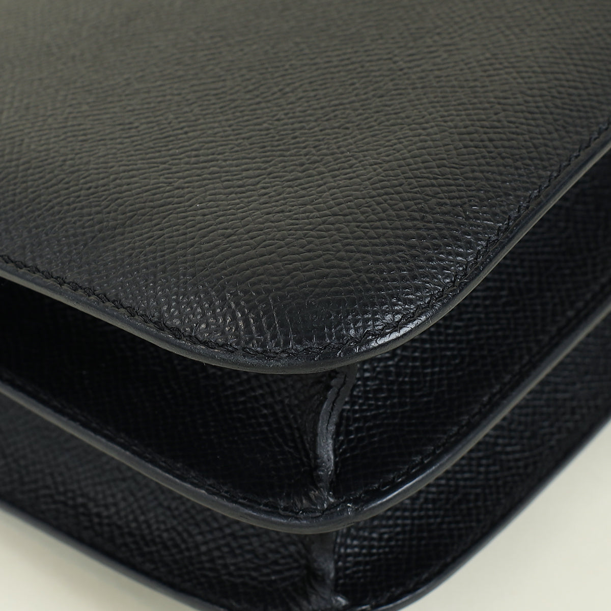 Hermes Noir Constance 24 Bag