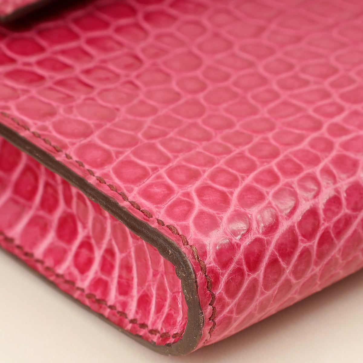 Hermes Fuchsia Shiny Porosus Crocodile Kelly Cut Bag