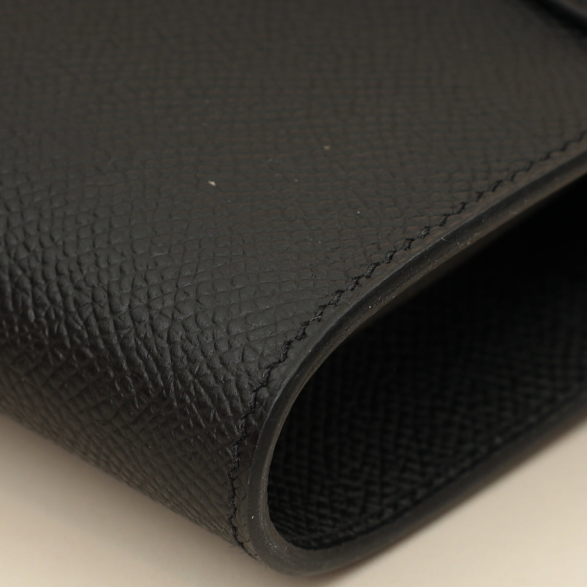 Hermes Noir Classic Kelly To Go Wallet