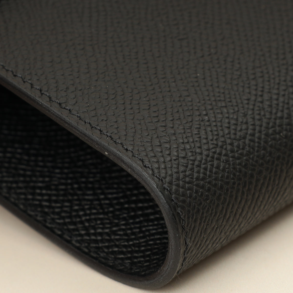 Hermes Noir Classic Kelly To Go Wallet