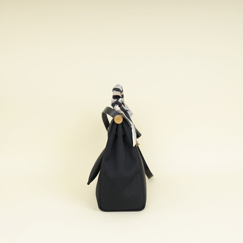 Hermes Noir Herbag Zip 31 PM Retourne Bag W/Twilly
