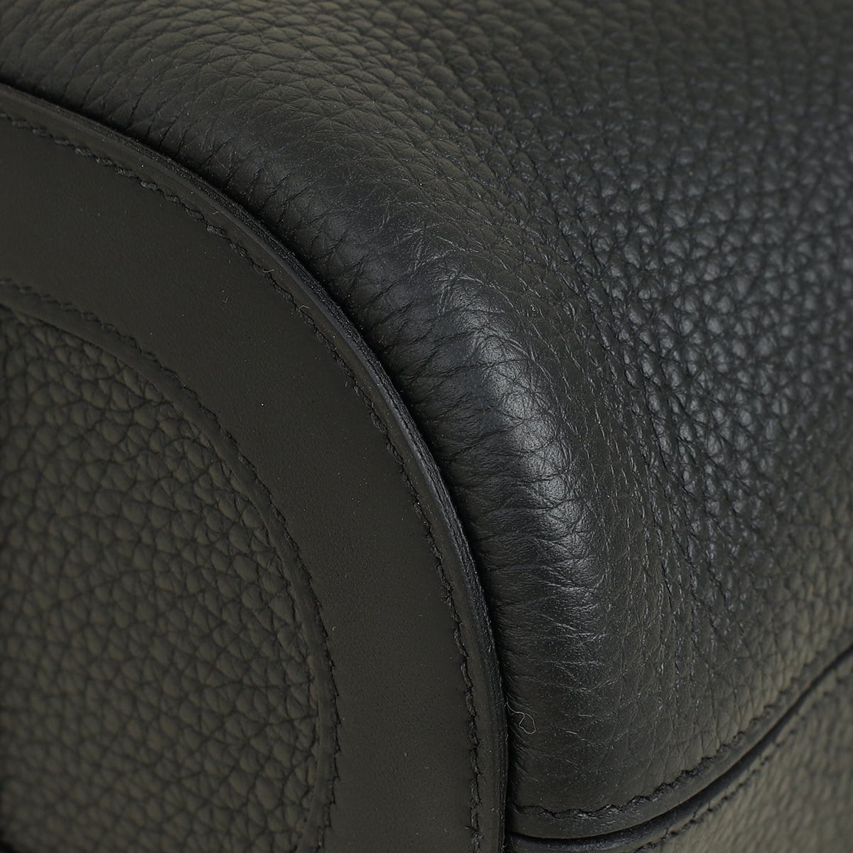 Hermes Noir In The Loop 18 Bag