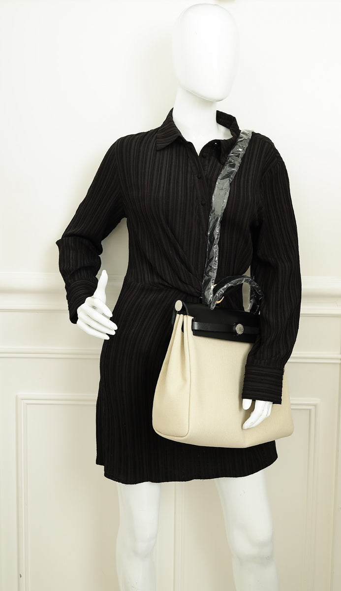 Hermes Bicolor Herbag Zip 31 PM Retourne Toile Militaire Vache Hunter Bag