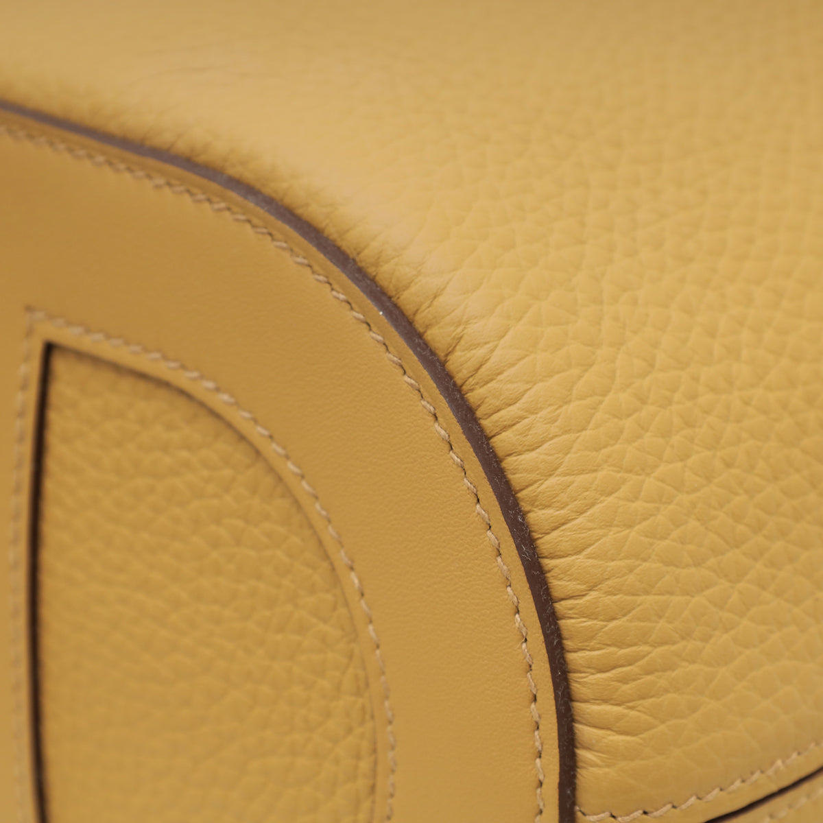 Hermes Biscuit In The Loop 18 Bag