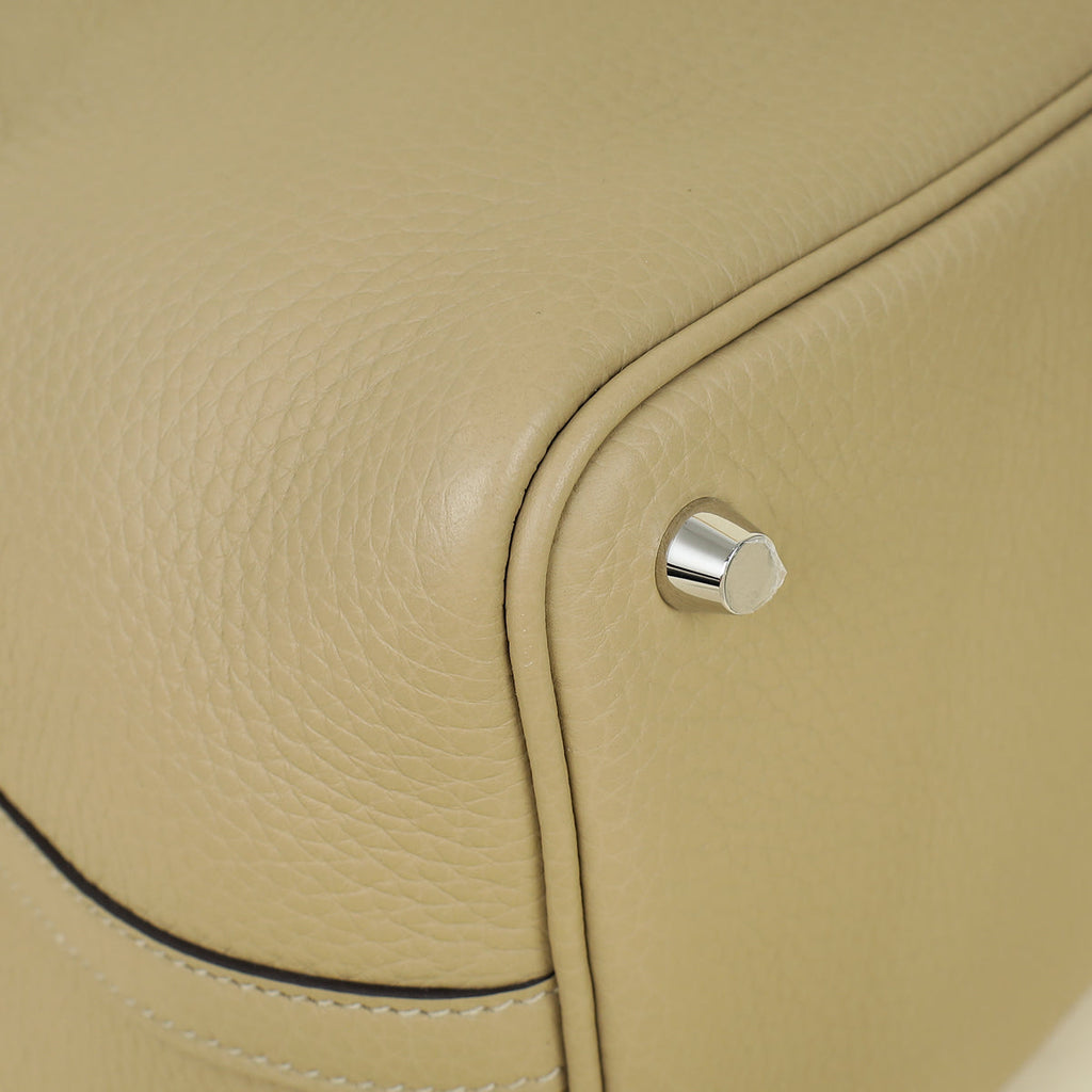 Hermes Beige Marfa Picotin Lock 18 Bag