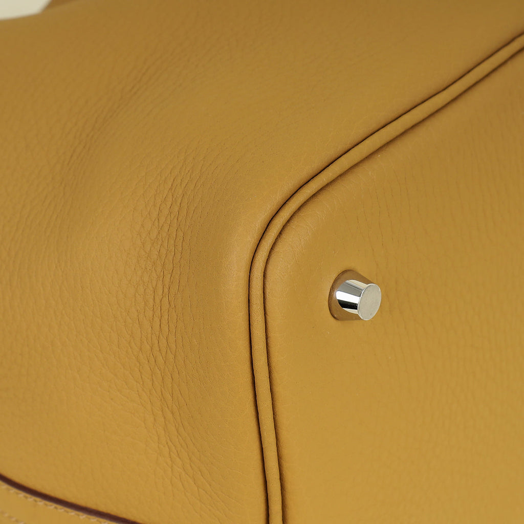 Hermes Biscuit Picotin Lock 22 Bag