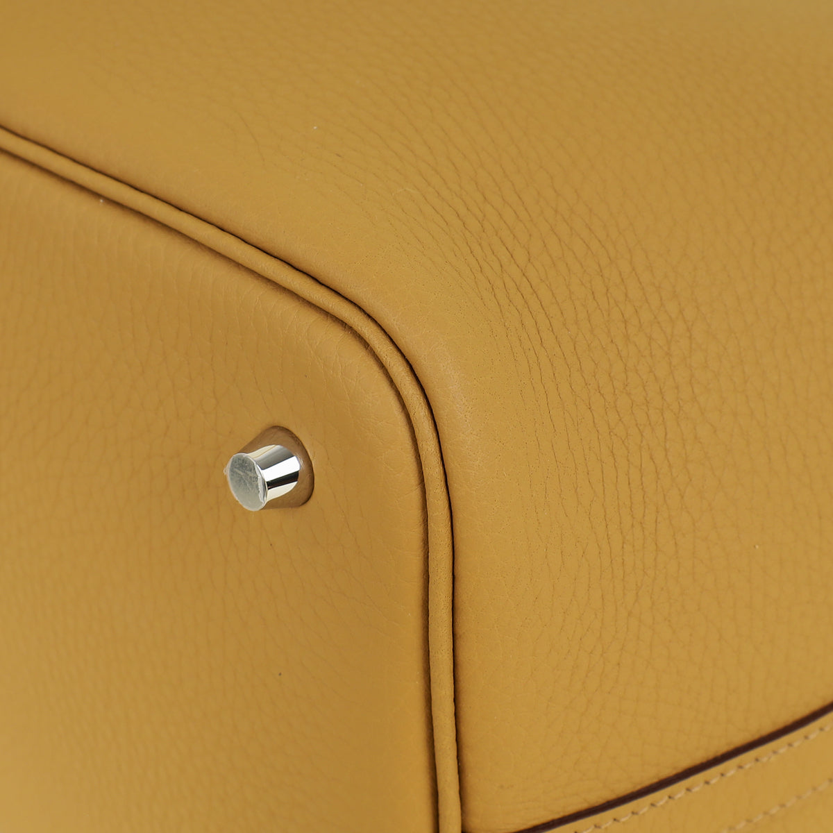 Hermes Biscuit Picotin Lock 22 Bag