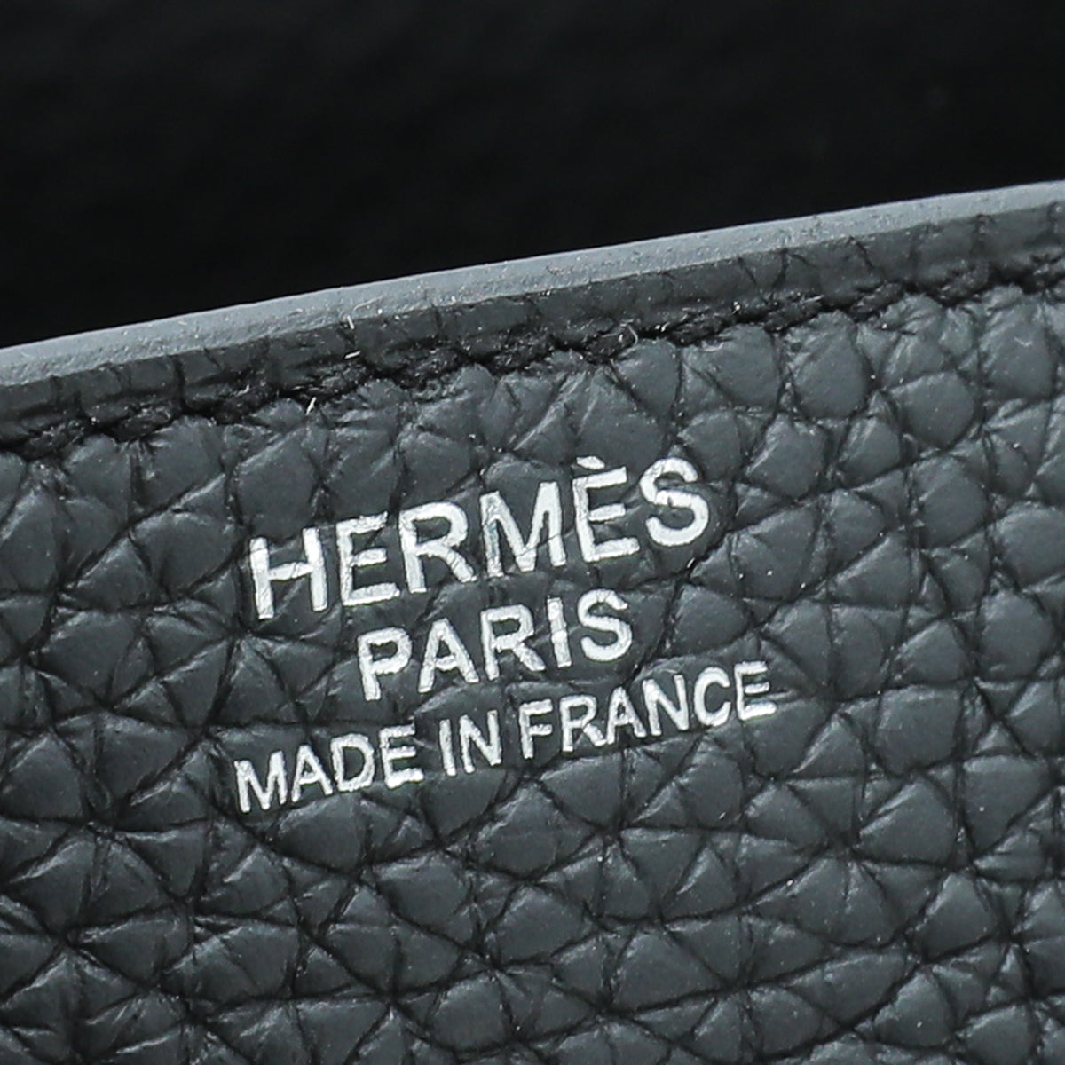 Hermes Noir Lindy 30 Bag