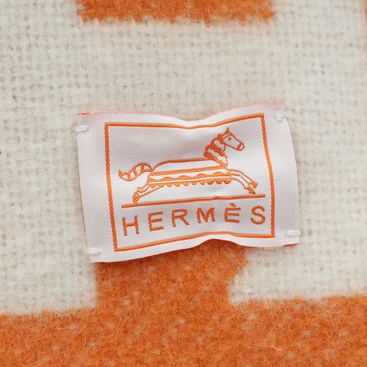 Hermes Bicolor Avalon Epopee Pillow