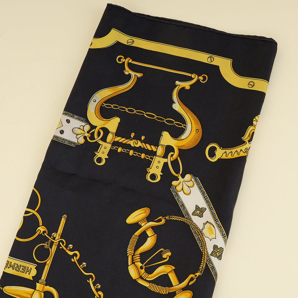 Hermes Bicolor Mors et Gourmettes Scarf 90