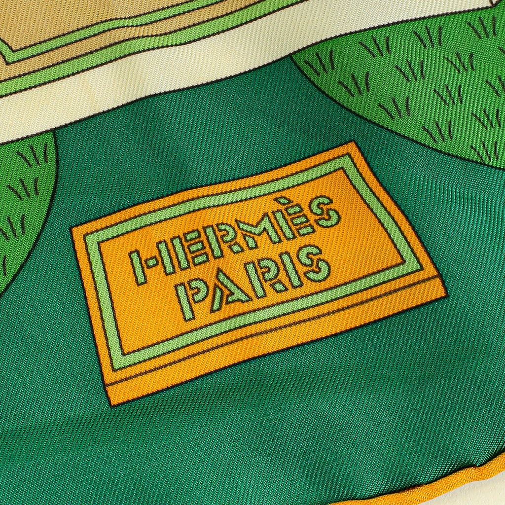 Hermes Vert Multicolor "La Maison Des Carres" Silk Scarf