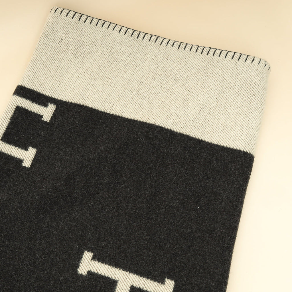 Hermes Bicolor Avalon Throw Blanket