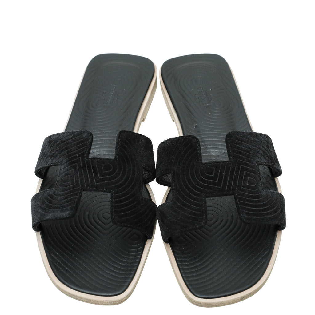 Hermes Black Suede Embossed Goatskin Oran Sandal 39