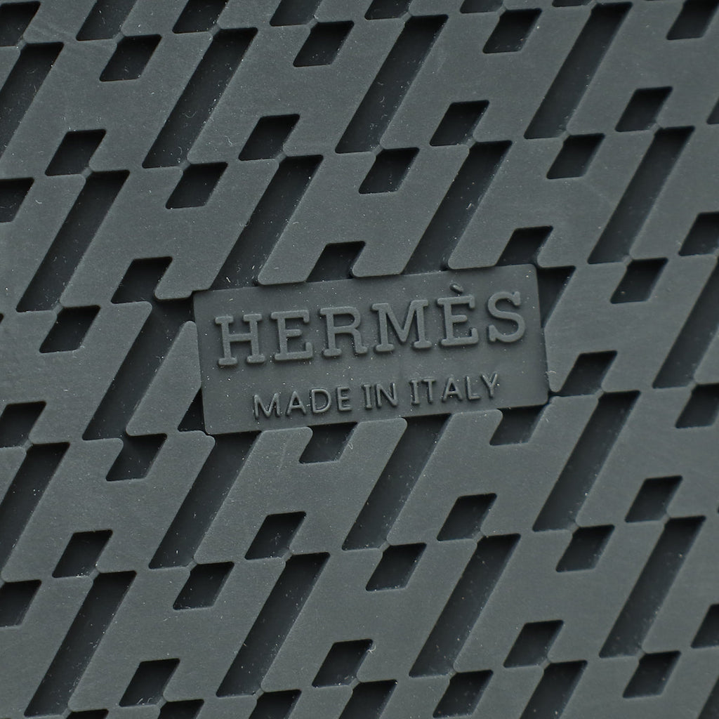 Hermes Rose Porcelain Suede Chypre Sandal 36