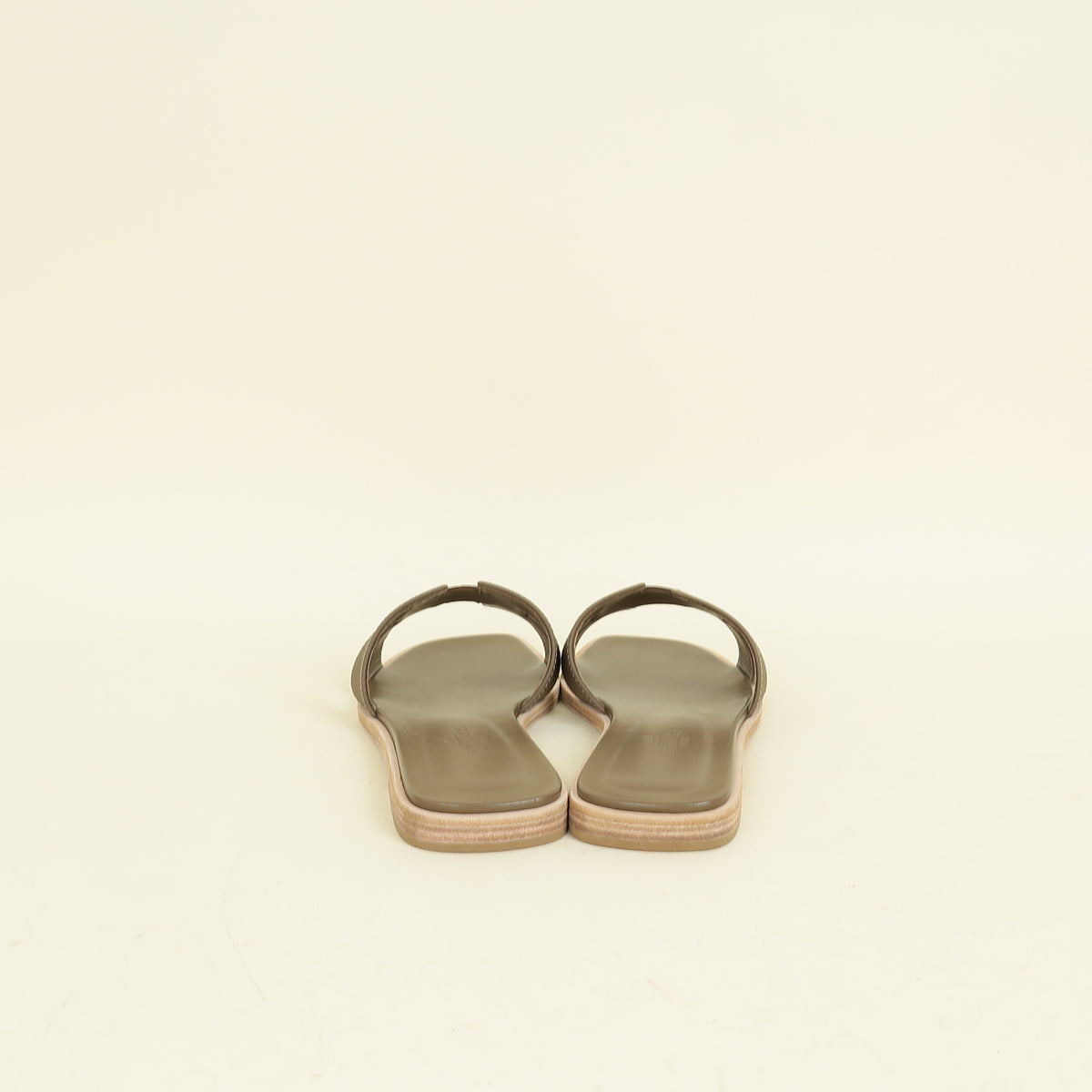 Hermes Gris Etain Oran Sandal 36