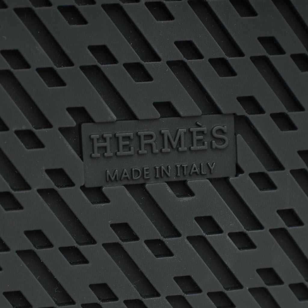 Hermes Noir Chypre Sandal 37