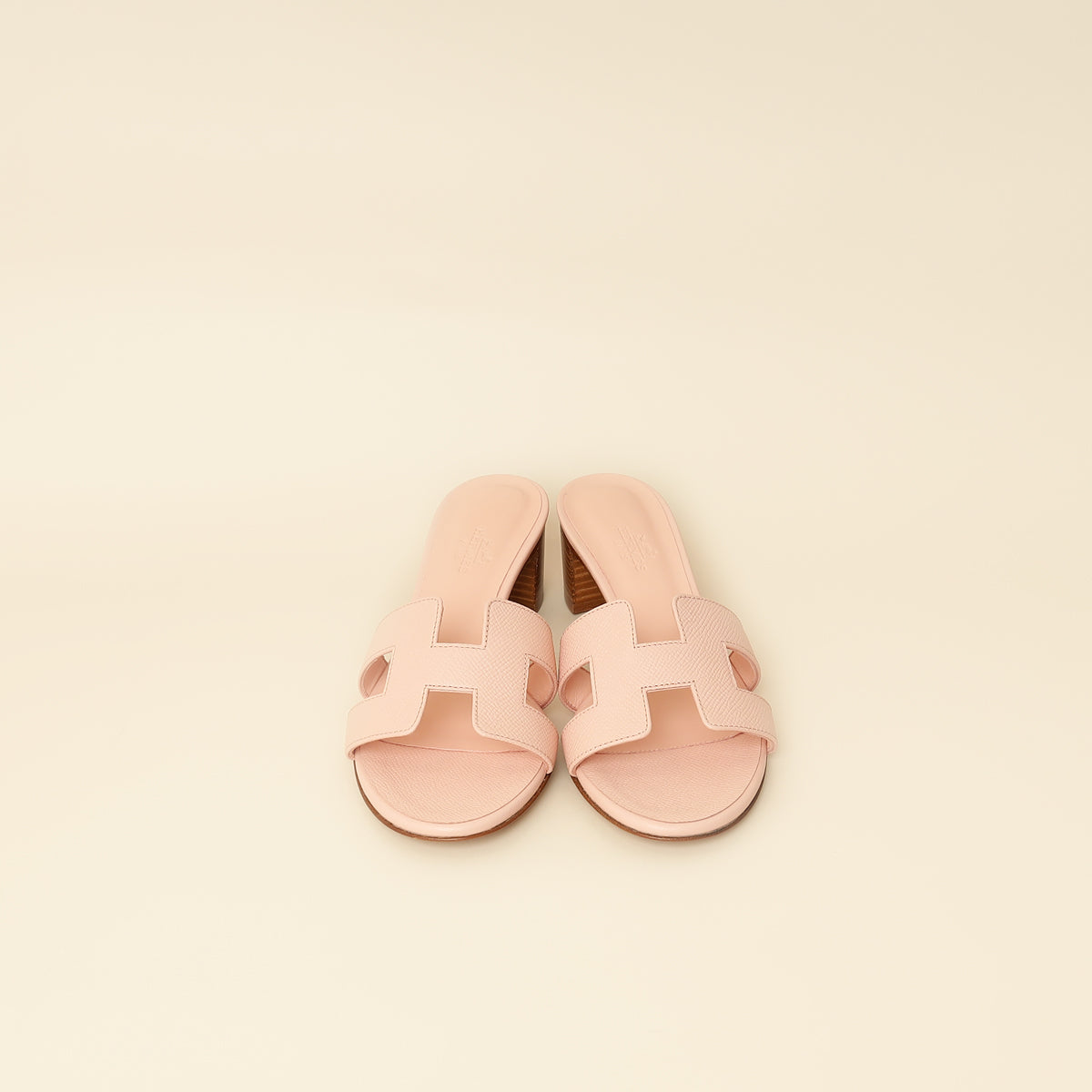 Hermes Beige Perlino Oasis Sandal 37