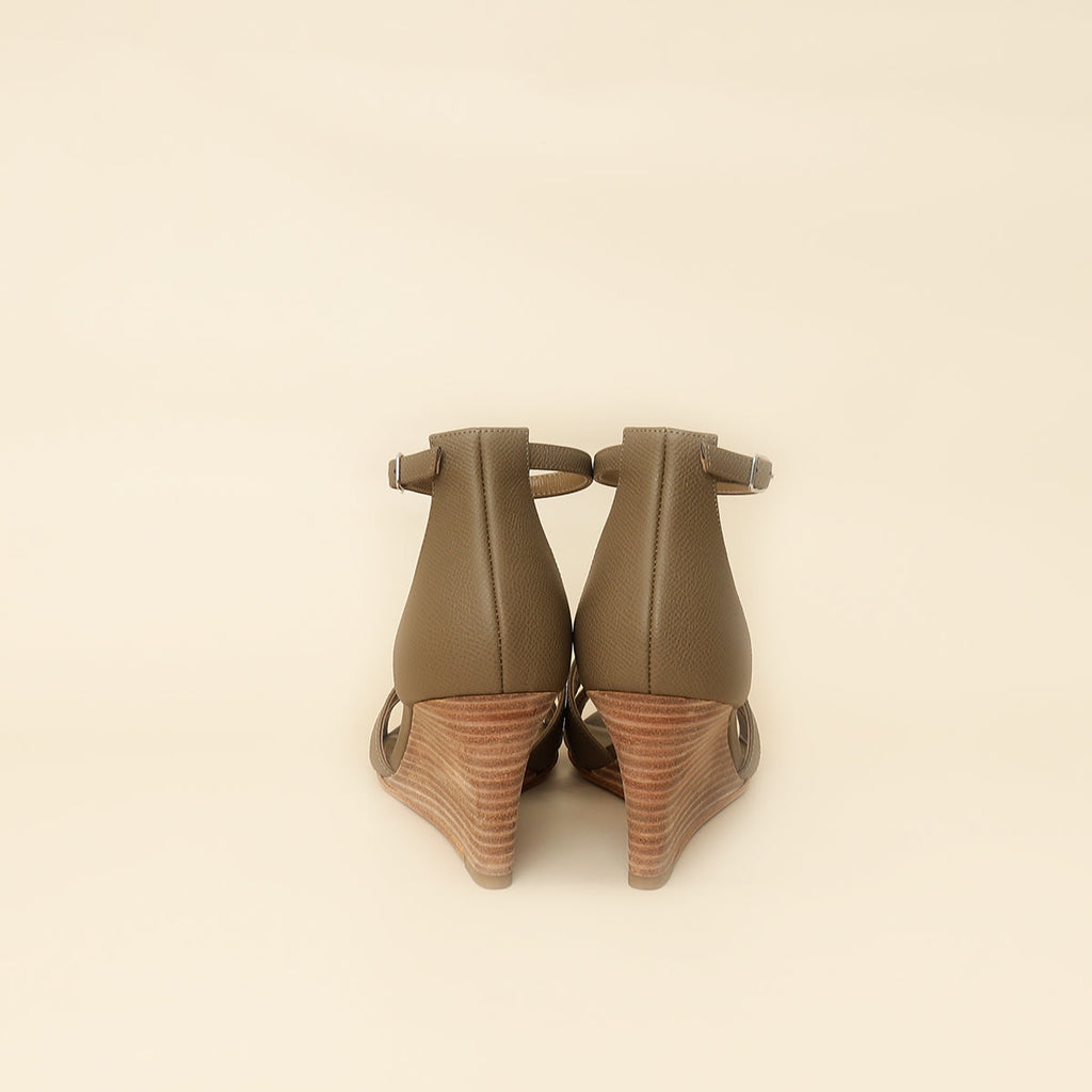Hermes Etoupe Legend Sandals 37