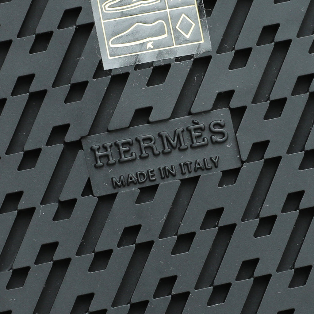 Hermes Noir Chypre Sandals 37