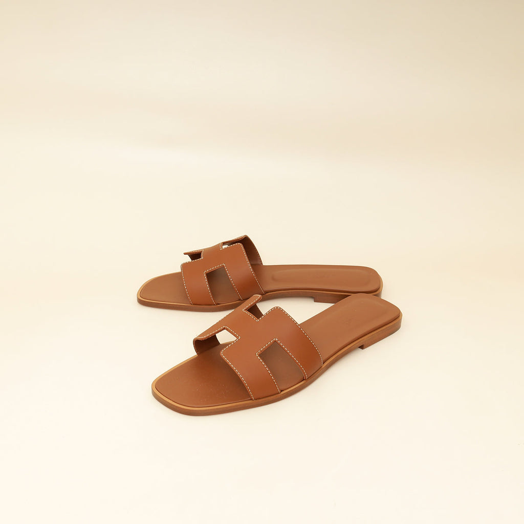 Hermes Gold Oran Sandal 38.5