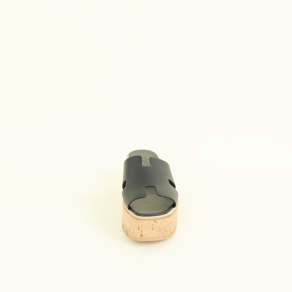 Hermes Noir Eze Sandal 39