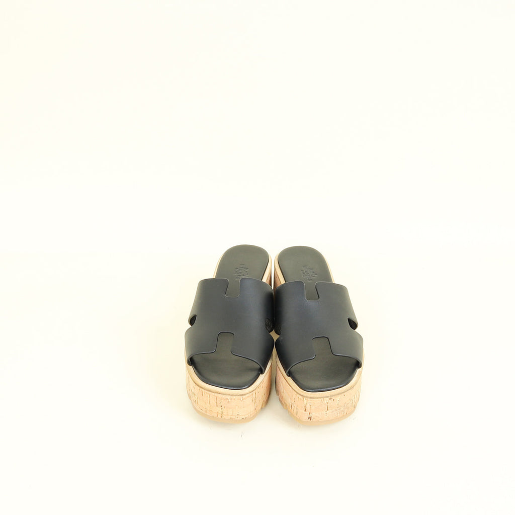 Hermes Noir Eze Sandal 39
