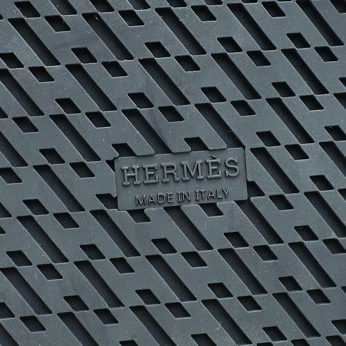 Hermes Noir Chypre Sandal 39