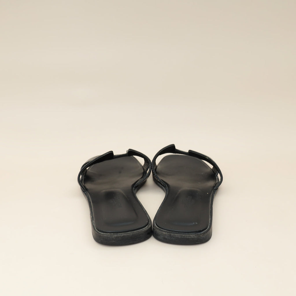 Hermes Noir Oran Sandal 36.5