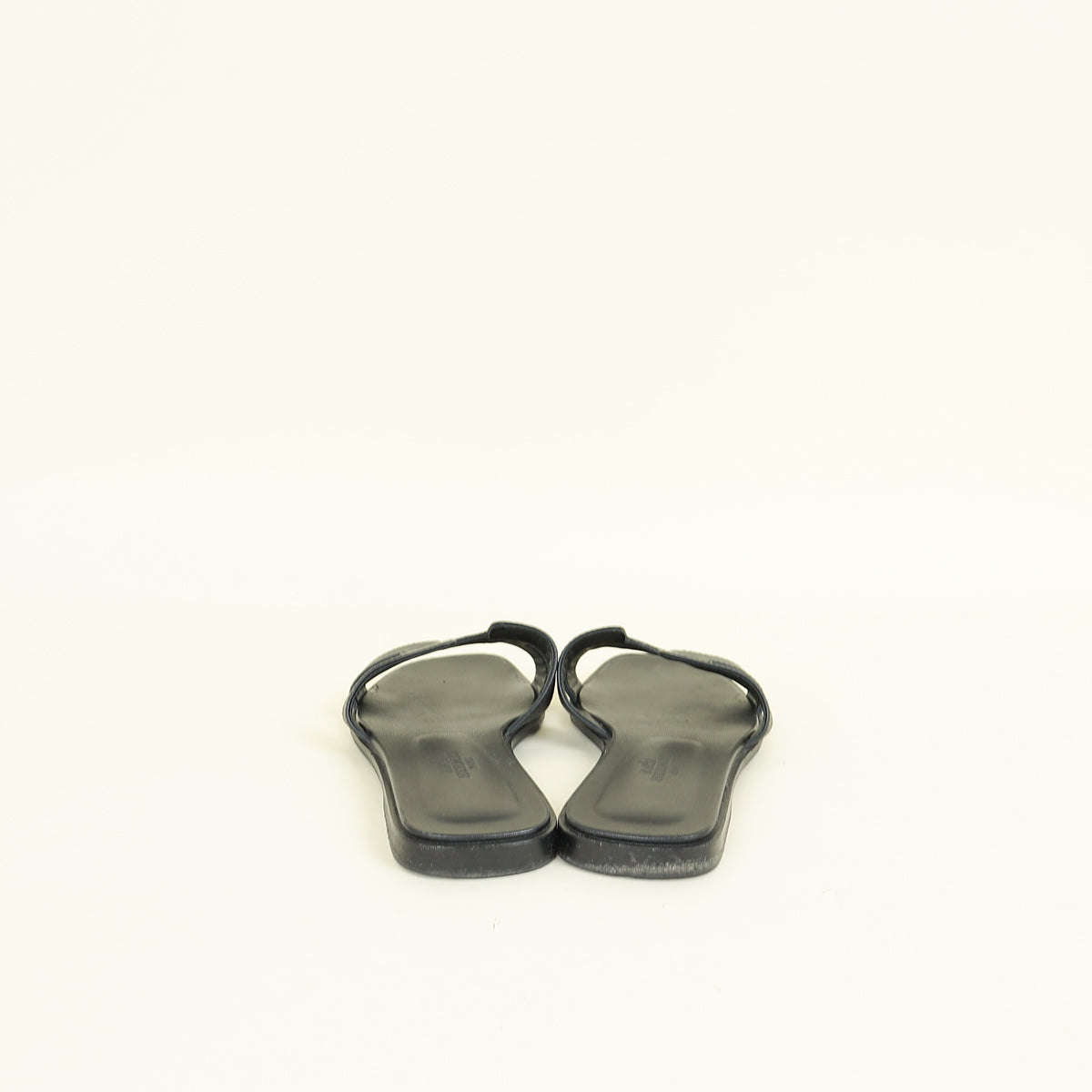 Hermes Noir Oran Sandals 36.5