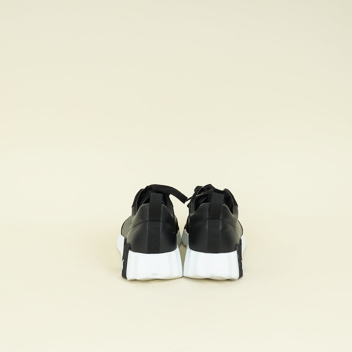 Hermes Noir Bouncing Sneaker 36