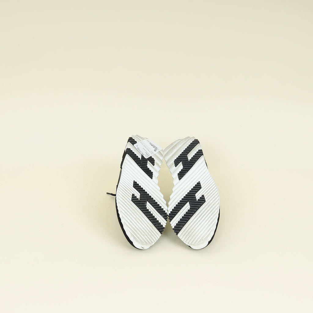 Hermes Noir Bouncing Sneaker 36
