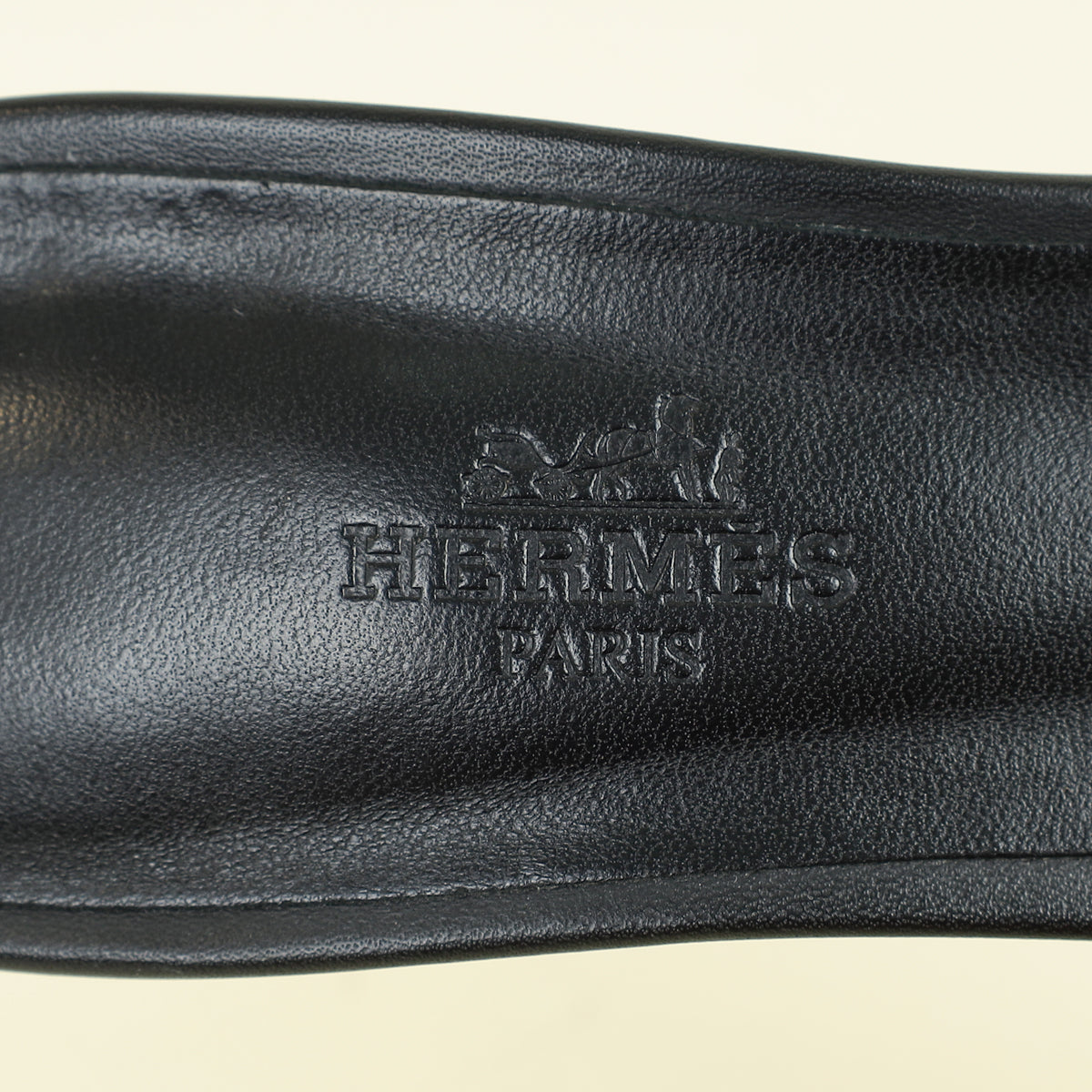 Hermes Noir Dreamy Sandals 36