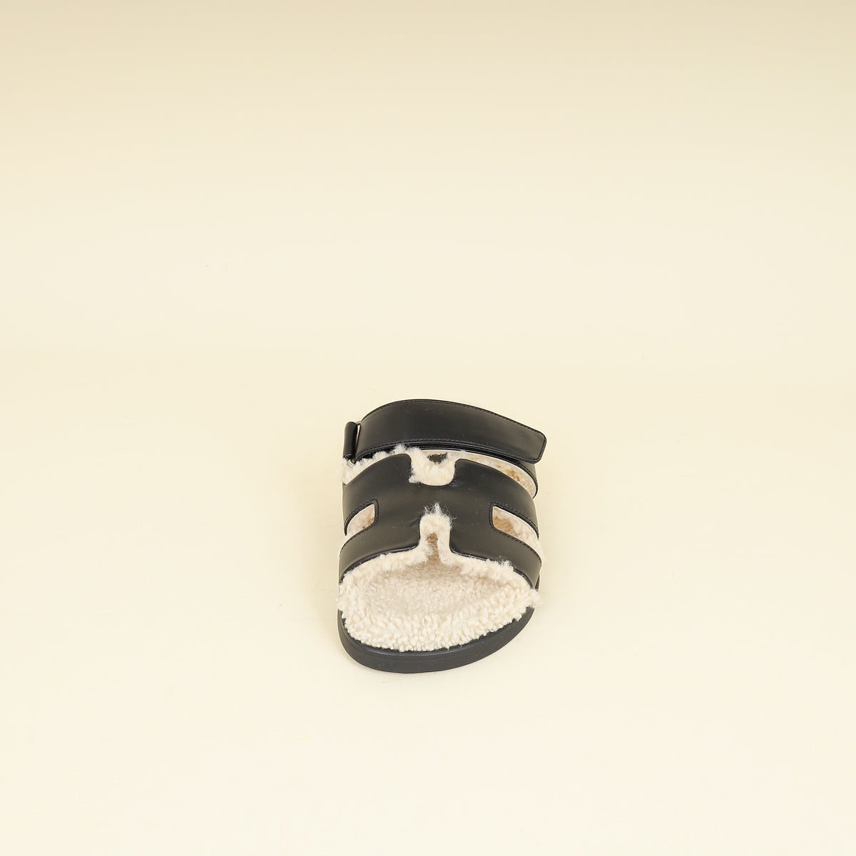 Hermes Noir w/ Shearling Chypre Sandals 37.5