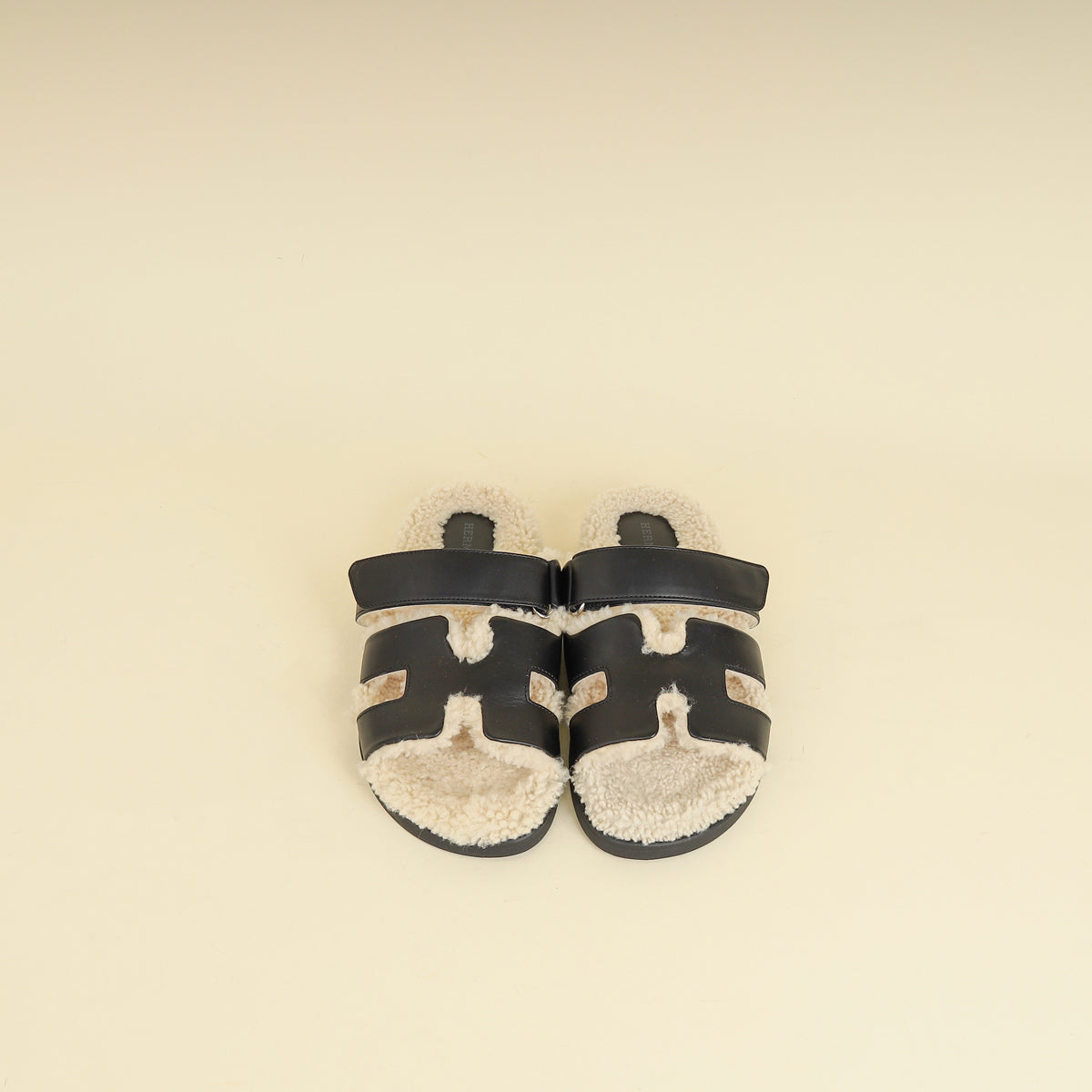 Hermes Noir w/ Shearling Chypre Sandals 37.5
