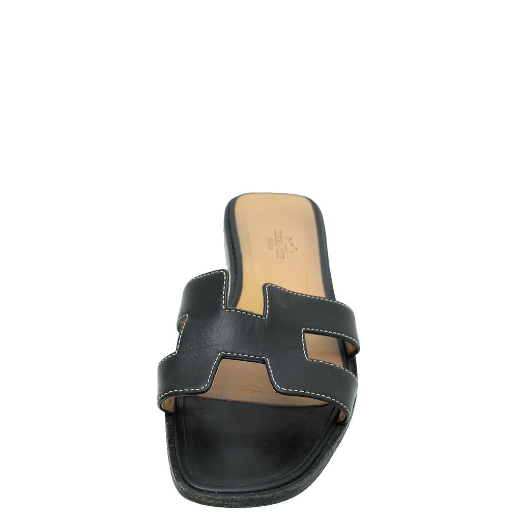 Hermes Noir Oran Sandal 37.5
