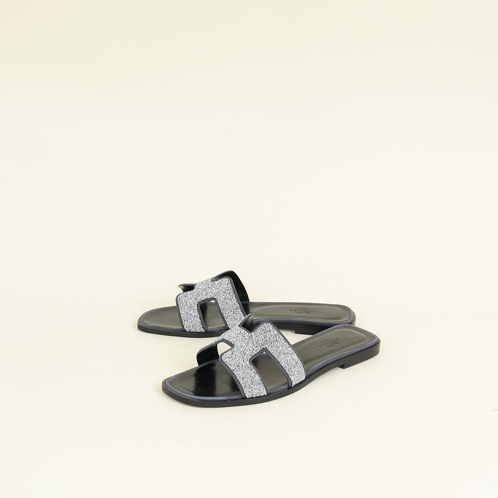 Hermes Noir Oran with Crystal Detail Sandal 37.5