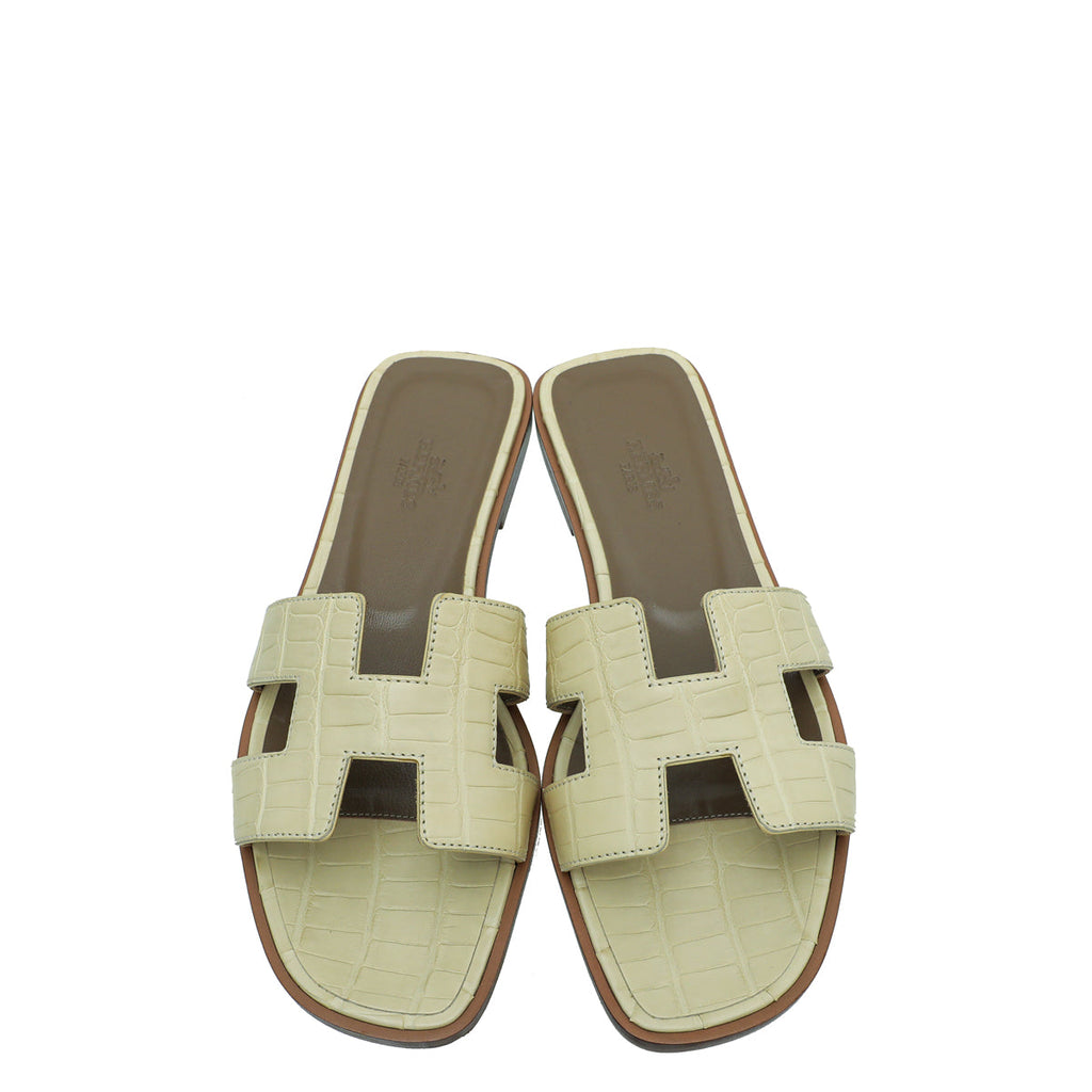 Hermes Vanille Matte Alligator Oran Sandal 37