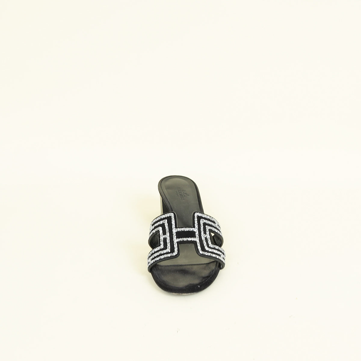 Hermes Noir Oasis Sandals 37