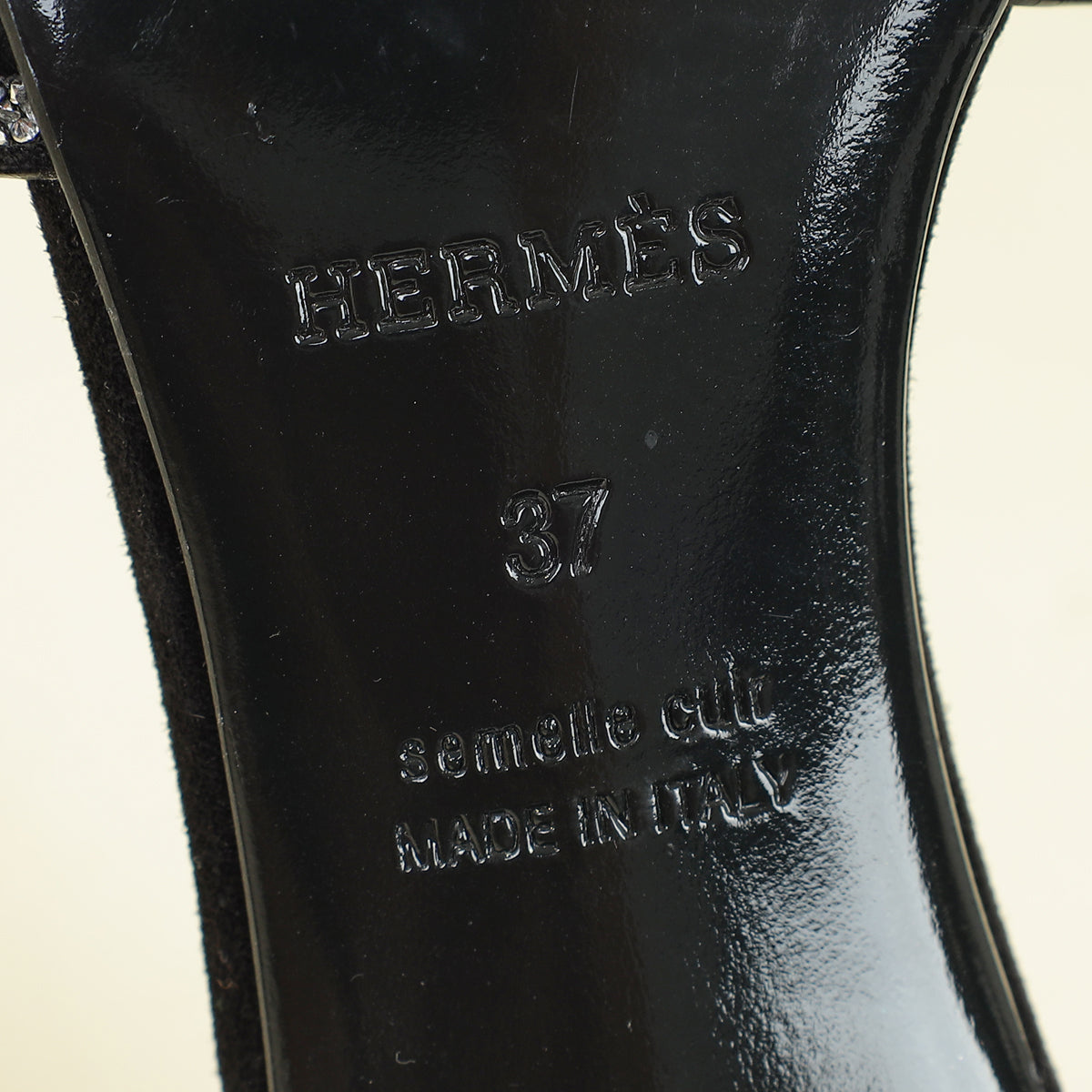 Hermes Noir Oasis Sandals 37